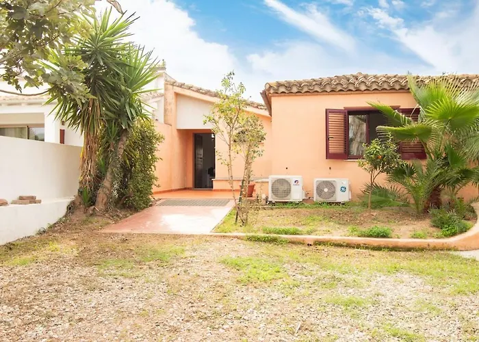 Waves Apartment, Only 250m From The Sea Semesterbostad