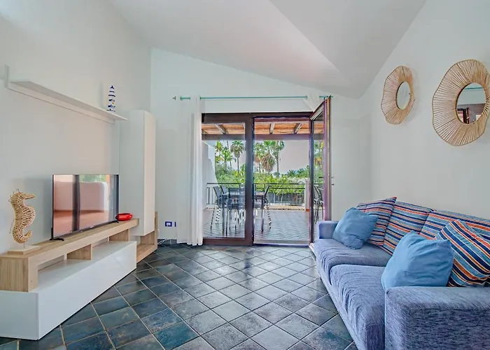 Semesterbostad Waves Apartment, Only 250m From The Sea *